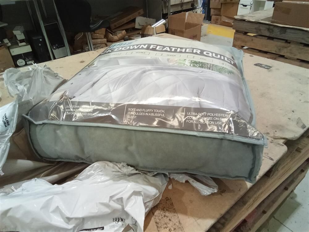 DreamZ Duck Down Feather Quilt 200GSM Duvet Doona Summer Super King Bed